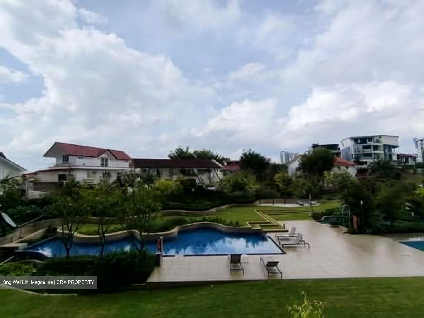 Amo Residence (D20), Apartment #607688031